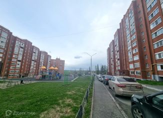 Продается 1-комнатная квартира, 36 м2, поселок Октябрьский, Полесская улица, 10