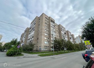 Продается трехкомнатная квартира, 59.8 м2, Новосибирск, метро Площадь Гарина-Михайловского, Сибирская улица, 51