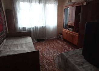 Продается 4-комнатная квартира, 64.4 м2, поселок городского типа Новая Майна, улица Микрорайон, 6