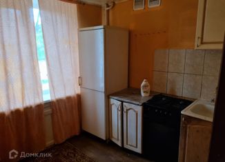 Продается 2-ком. квартира, 43 м2, Мурманск, улица Академика Книповича, 59