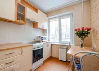 Сдается в аренду 2-ком. квартира, 43 м2, Новосибирск, улица Крылова, 53