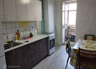 Продается трехкомнатная квартира, 68.2 м2, Евпатория, проспект Победы, 10А