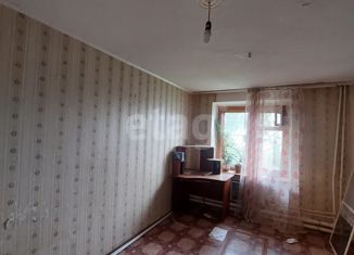 Продается двухкомнатная квартира, 40 м2, Топки, улица Революции, 4