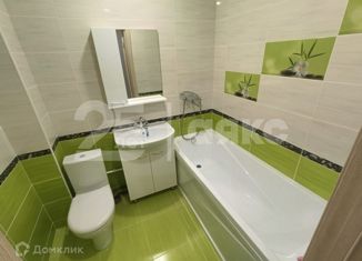 Продаю однокомнатную квартиру, 40.5 м2, деревня Алтуховка, Светлая улица, 3