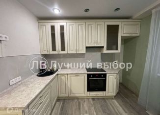 Продажа 4-комнатной квартиры, 107.1 м2, Волгоград, бульвар 30-летия Победы, 11А, район Семь Ветров
