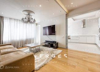 Сдаю 3-комнатную квартиру, 150 м2, Москва, Ленинский проспект, 111к1, район Коньково