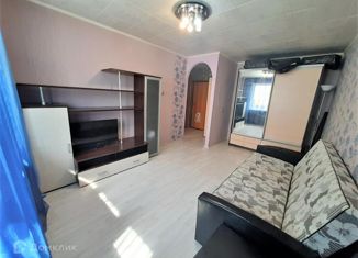 Продается 1-комнатная квартира, 28.5 м2, Екатеринбург, улица Патриотов, 8, улица Патриотов