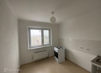 Продам 3-ком. квартиру, 73 м2, Москва, улица Дмитрия Ульянова, 27, метро Академическая