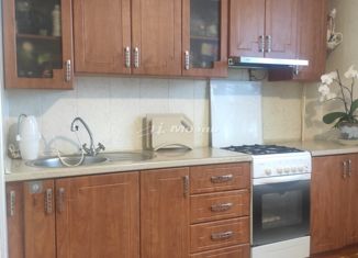 2-комнатная квартира на продажу, 55.8 м2, посёлок городского типа Аграрное, Спортивная улица, 10