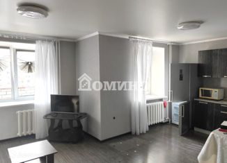 Продажа 1-ком. квартиры, 46 м2, Тюмень, улица Станислава Карнацевича, 14