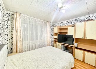 Продается двухкомнатная квартира, 60 м2, посёлок городского типа Гаспра, Школьная улица, 21