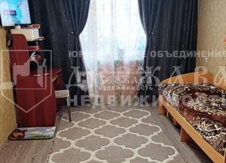 Продам 2-комнатную квартиру, 45 м2, Кемеровская область, улица 40 лет ВЛКСМ, 106