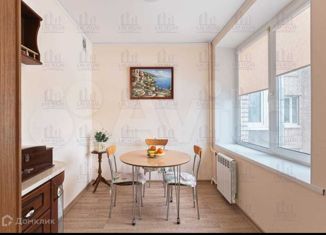 Аренда 2-комнатной квартиры, 88 м2, Санкт-Петербург, Благодатная улица, 30, Благодатная улица