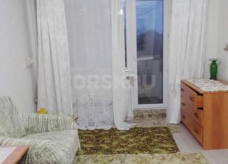 2-комнатная квартира на продажу, 40 м2, Оренбургская область, улица Макаренко, 11