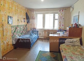 Продается 1-комнатная квартира, 35.2 м2, Вологодская область, улица Солодунова, 49А