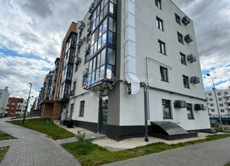 Продается двухкомнатная квартира, 44.9 м2, Волгоград, улица Иссы Плиева, 7