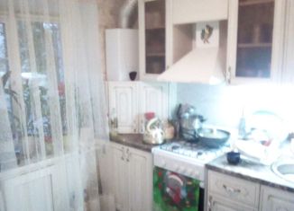 Продается 2-комнатная квартира, 45 м2, Нижний Новгород, улица Сазанова, 8, улица Сазанова