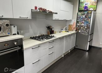 Продаю 2-комнатную квартиру, 58 м2, Ковров, улица Строителей, 28