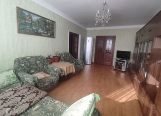 Продажа 4-комнатной квартиры, 100 м2, Нальчик, Московская улица, 12, район Предгорный