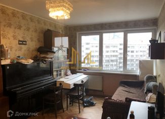 3-комнатная квартира на продажу, 59.8 м2, Санкт-Петербург, Парашютная улица, 12, метро Пионерская