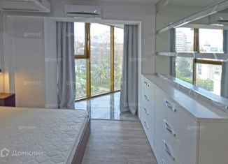 Продается 3-комнатная квартира, 58 м2, Сочи, Несебрская улица, 14, микрорайон Центральный