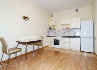 Продам 2-ком. квартиру, 58 м2, Казань, ЖК Казань XXI Век, улица Тулпар, 7