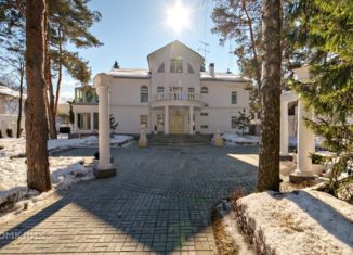 Продаю дом, 1050 м2, деревня Раздоры