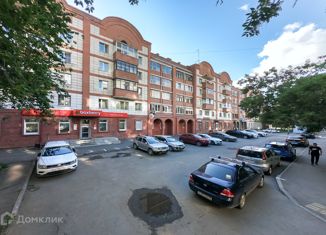 Продается 2-комнатная квартира, 50.2 м2, Екатеринбург, улица Мамина-Сибиряка, 130, улица Мамина-Сибиряка
