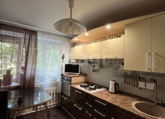 Продам 2-ком. квартиру, 31.5 м2, Калужская область, улица Гурьянова, 10к3