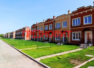 Продам двухкомнатную квартиру, 49 м2, село Новолуговое, 5-й квартал, 25/1/1