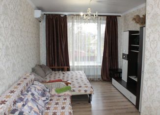 Продается 2-ком. квартира, 45 м2, Таганрог, улица Адмирала Крюйса, 23/1