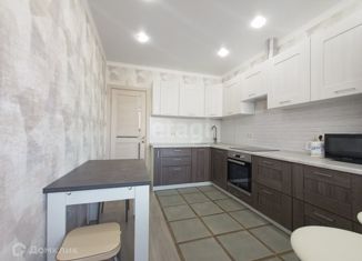 2-комнатная квартира на продажу, 61.6 м2, Краснодар, улица Цезаря Куникова, 24к2, ЖК Времена Года 3