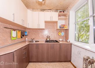 Продам 4-ком. квартиру, 59.2 м2, деревня Климовское, деревня Климовское, 9