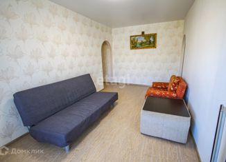 Продается трехкомнатная квартира, 65 м2, Свердловская область, улица Грибоедова, 16