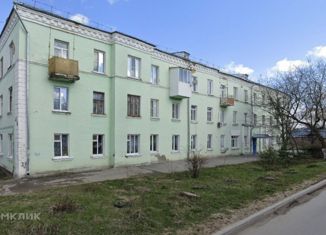 Продажа 3-ком. квартиры, 72.4 м2, Новомосковск, улица Маяковского, 37