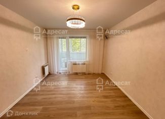 Продажа 2-ком. квартиры, 51 м2, Волгоград, улица Ткачева, 20