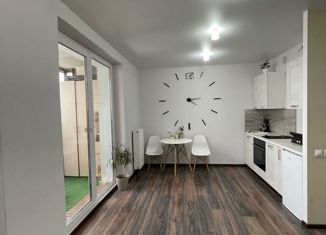 Продам квартиру студию, 32.5 м2, Новосибирск, улица Курчатова, 18, улица Курчатова