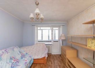 Продажа 2-комнатной квартиры, 50.6 м2, Тюменская область, улица Суворова, 38
