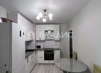 Продается 2-комнатная квартира, 40 м2, деревня Столбово, проспект Куприна, 34к2