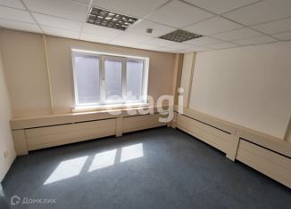 Продаю 2-ком. квартиру, 30 м2, Красноярск, Джамбульская улица, 2Д, Советский район