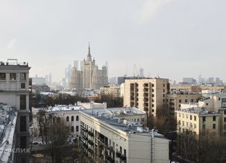 Продаю 4-комнатную квартиру, 131 м2, Москва, Спиридоньевский переулок, 6, метро Пушкинская