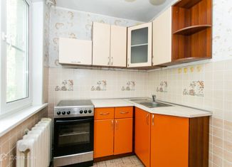 Продаю 2-ком. квартиру, 44.3 м2, Новосибирская область, улица Твардовского, 10