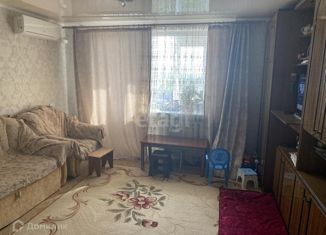 Трехкомнатная квартира на продажу, 72.6 м2, посёлок городского типа Аграрное, Спортивная улица, 11