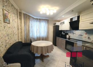 Продам двухкомнатную квартиру, 68 м2, Москва, улица Вертолётчиков, 1, метро Некрасовка
