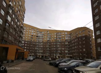 Продажа пятикомнатной квартиры, 156.4 м2, Москва, Лазурная улица, 11