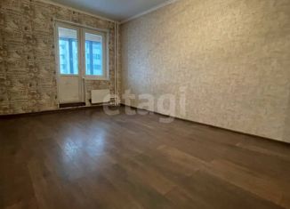 Продаю 2-ком. квартиру, 60.9 м2, Москва, улица Брусилова, 27к3, улица Брусилова