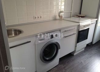 Двухкомнатная квартира на продажу, 39 м2, Москва, улица Милашенкова, 9к1, улица Милашенкова