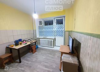 Продается 1-ком. квартира, 35 м2, Саха (Якутия), улица Матросова, 3/1