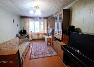 Продается 3-комнатная квартира, 62.6 м2, Вологодская область, улица Кирова, 36