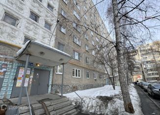 Продается 3-комнатная квартира, 58 м2, Екатеринбург, Сиреневый бульвар, 7, Сиреневый бульвар